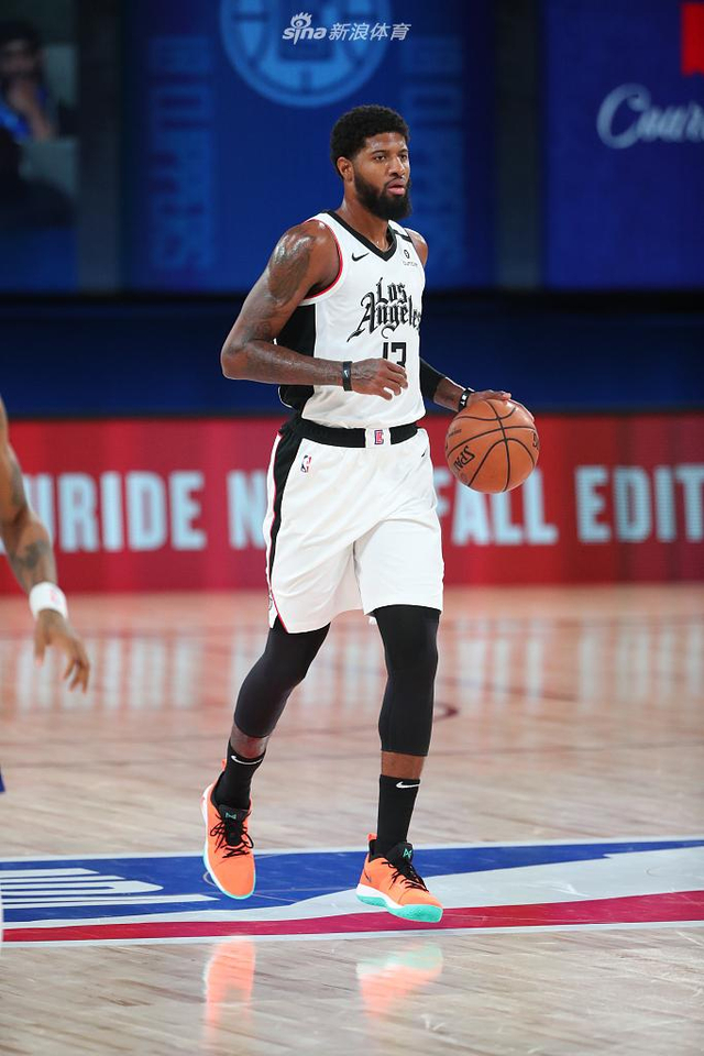 精准的分球 精准的分球