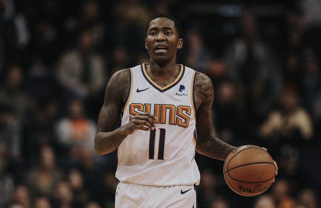 齐心协力的 齐心协力的